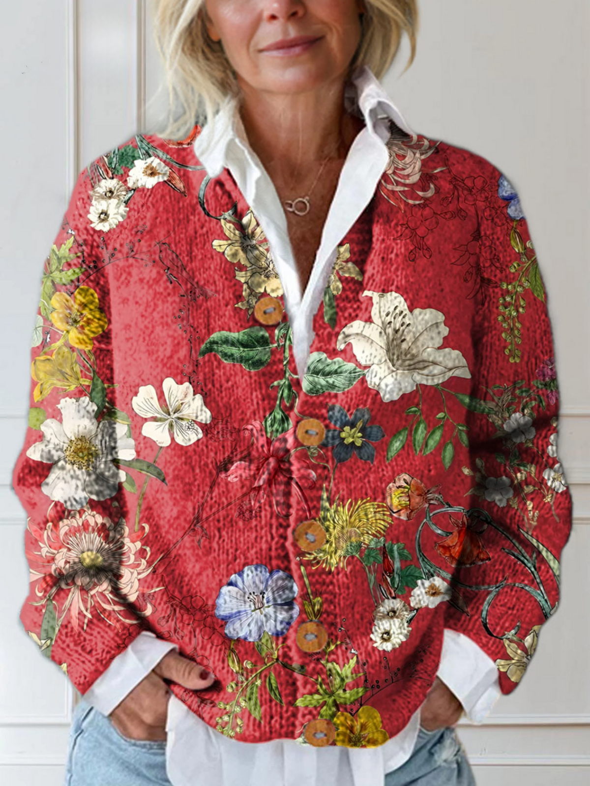 Strickjacke mit Knopfleiste und Blumenmuster