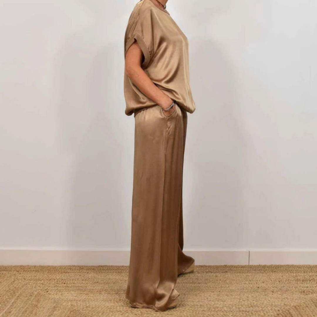 Stoffhose aus Satin in Weiss - Ansicht 9
