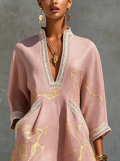 Minikleid mit V-Ausschnitt und Spitzendetails in Rosa - Ansicht 4