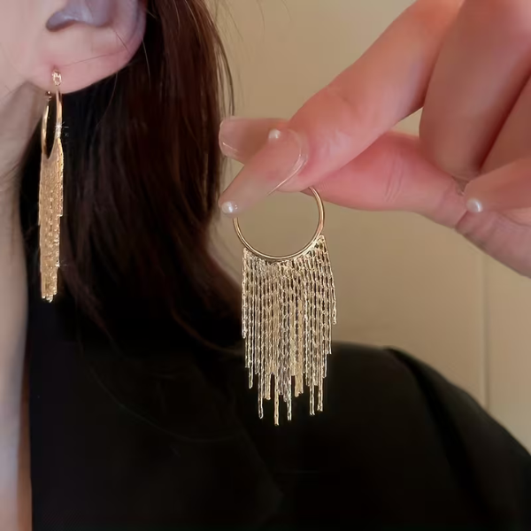 Boucles d'oreilles élégantes à pampilles et chaîne scintillante