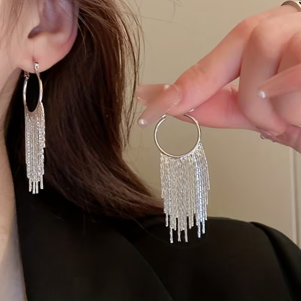 Boucles d'oreilles élégantes à pampilles et chaîne scintillante
