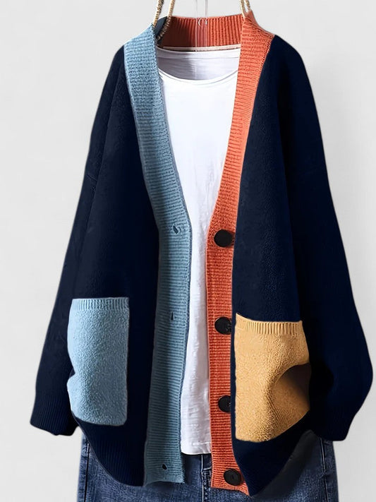 Strickjacke mit Knopfleiste und Taschen