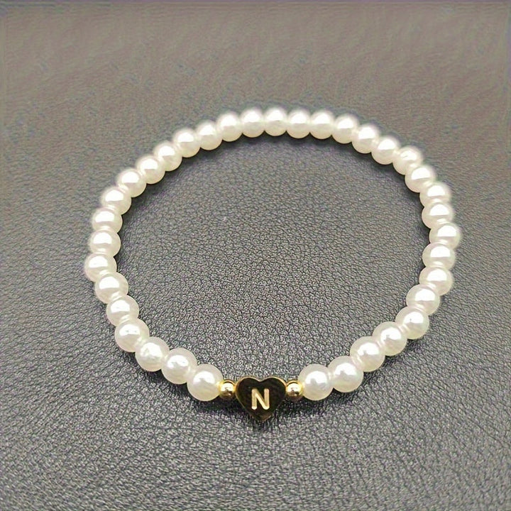 Schickes Armband mit Herzinitial (A–Z)