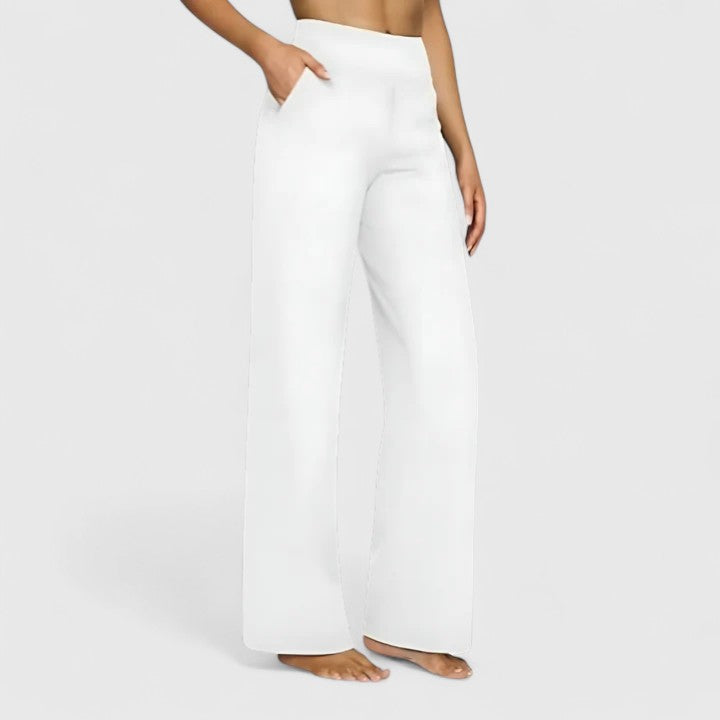 Stoffhose mit Taschen in Creme - Ansicht 2