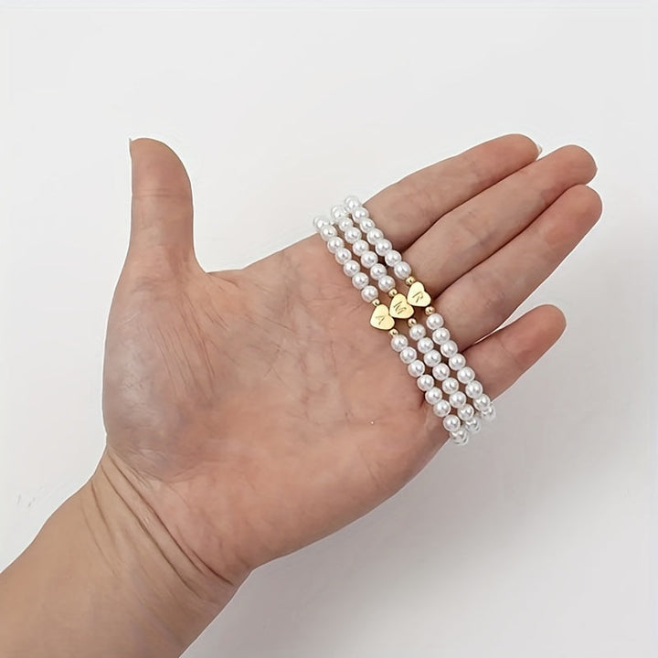 Schickes Armband mit Herzinitial (A–Z)