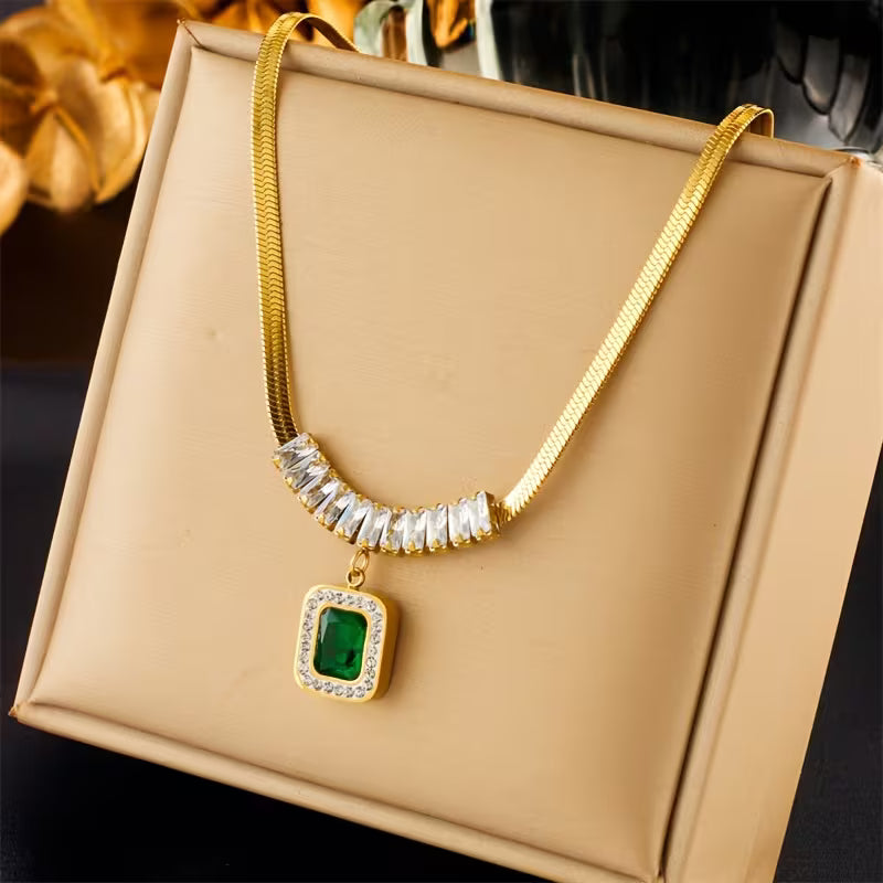 Regalia Prismen Smaragd Halskette | Gold