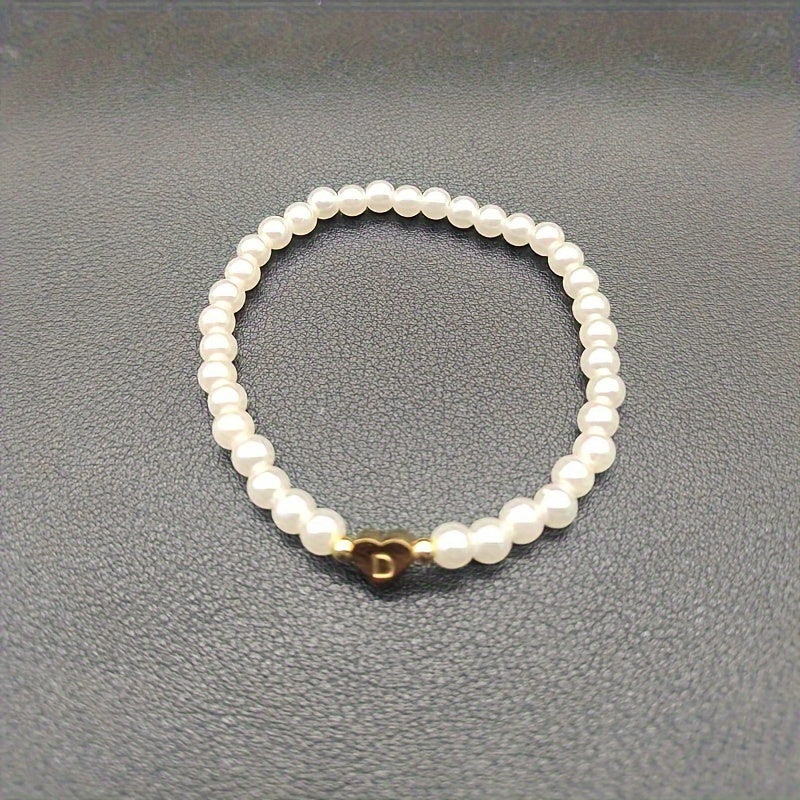Schickes Armband mit Herzinitial (A–Z)