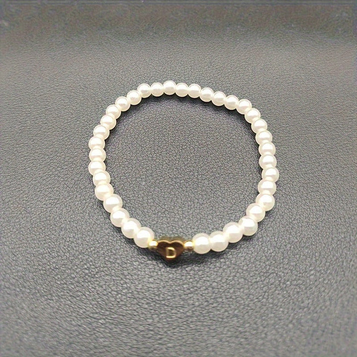 Schickes Armband mit Herzinitial (A–Z)
