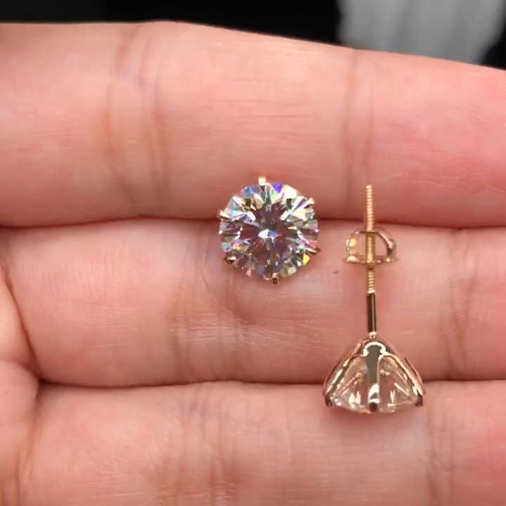 Boucles d'oreilles Tera en or blanc élégantes