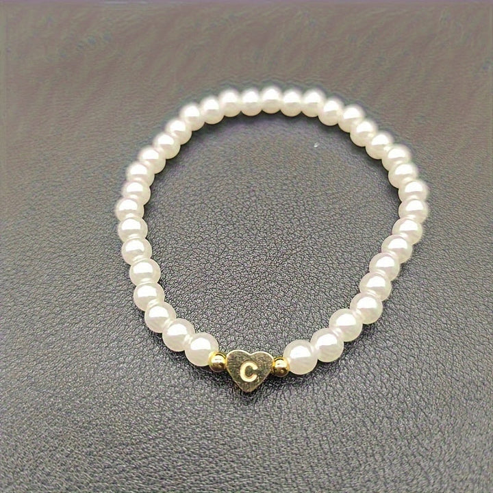 Schickes Armband mit Herzinitial (A–Z)
