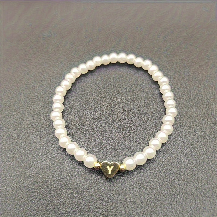 Schickes Armband mit Herzinitial (A–Z)