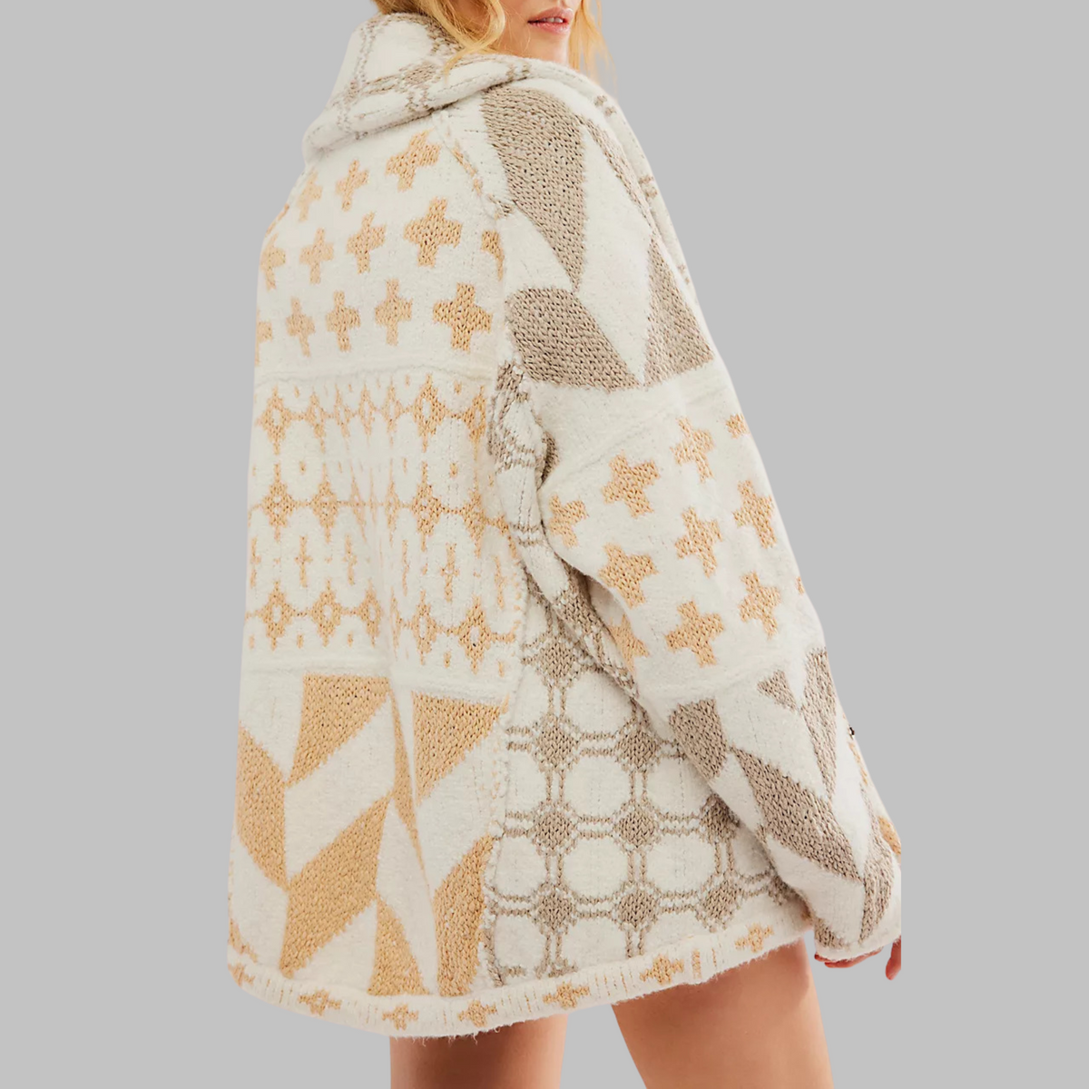 Strickjacke in Beige