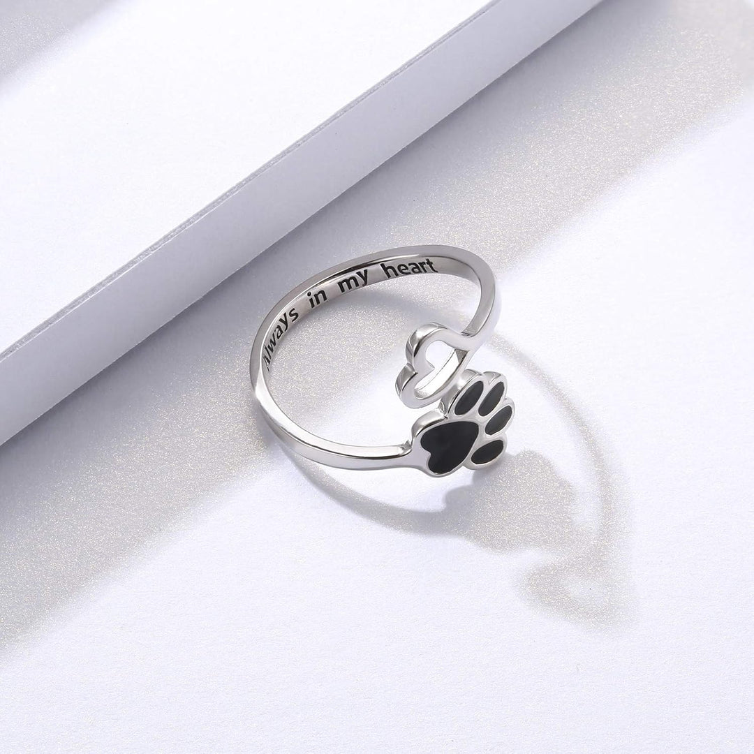 Handgefertigter Pfoten und Herz Ring