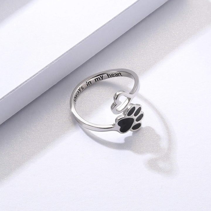 Handgefertigter Pfoten und Herz Ring