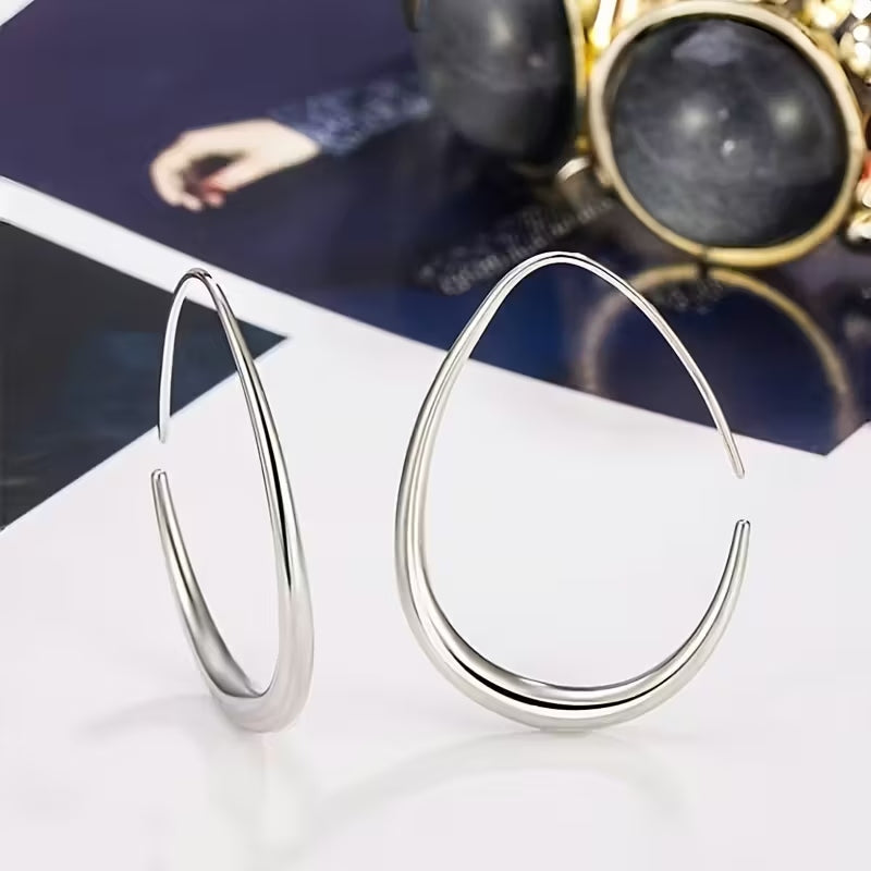 Élégantes boucles d'oreilles vintage en or