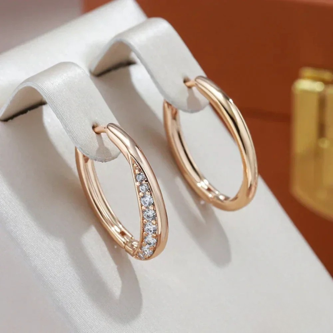 Boucles d'oreilles dorées élégantes