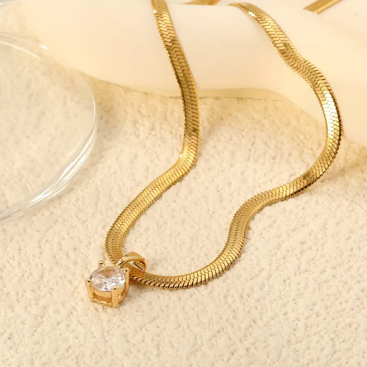 Anhänger Halskette mit Rhinestones Elegant | Gold