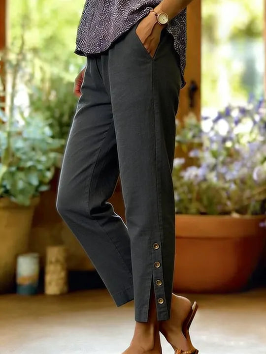 Stoffhose mit Knopfleiste und Taschen - Ansicht 3