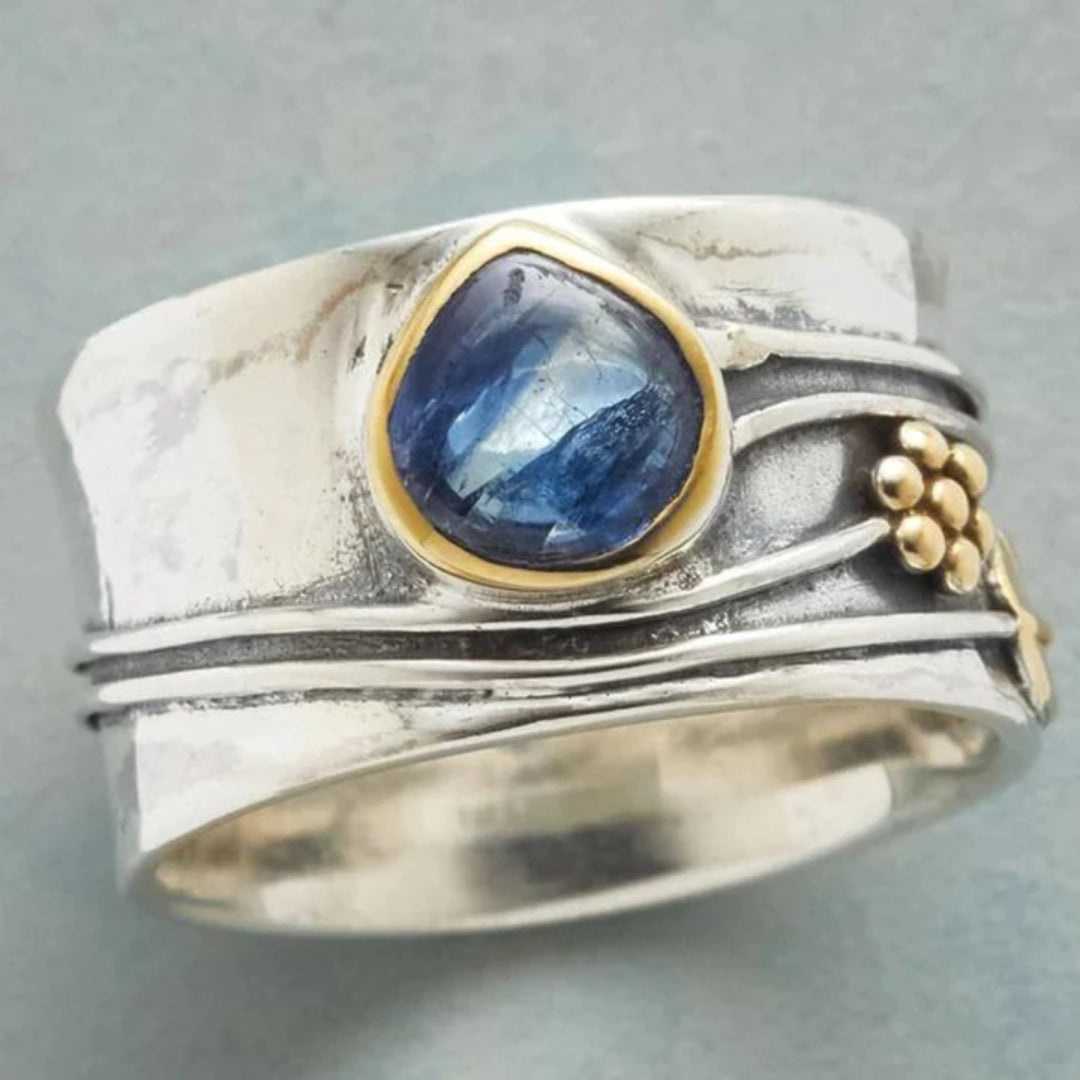 Blauwe Nacht™ Ring – Klassischer Glanz