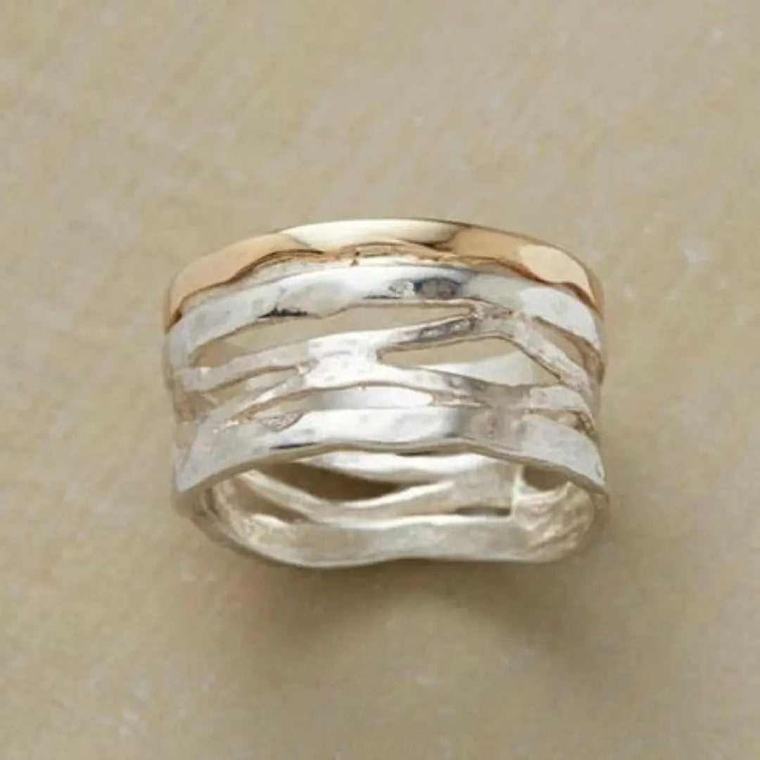 Vintage Perforierter Ring in Gold und Silber