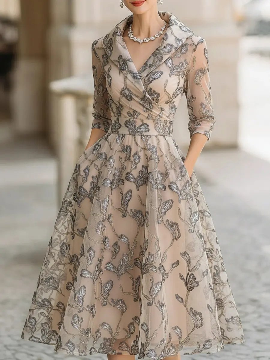 Kleid mit Wickeloptik und Langarm in Midilänge - Ansicht 2