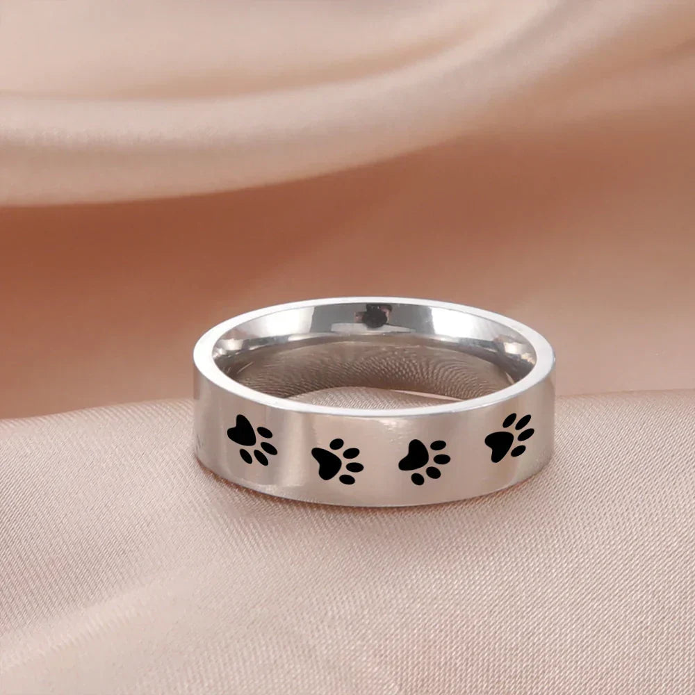 Handgefertigter Pfotenabdruck Ring in Edelstahl