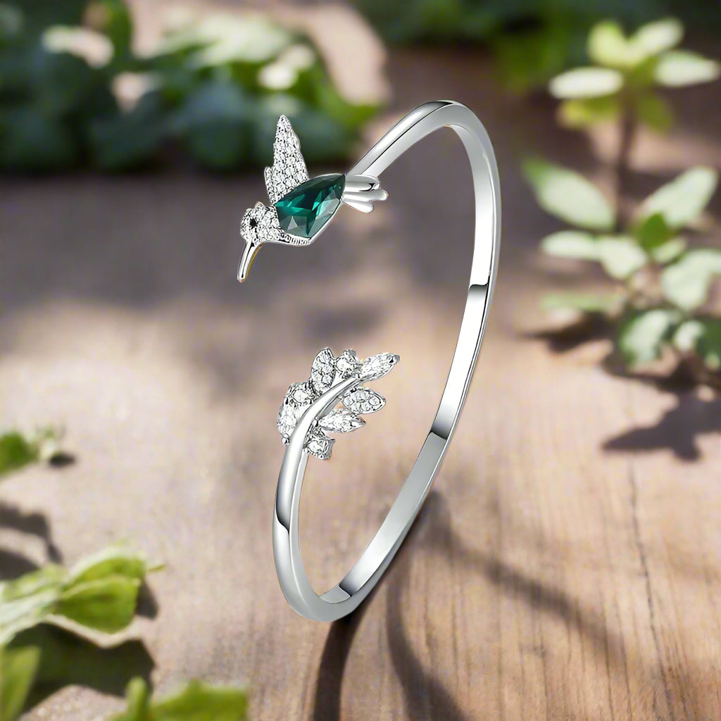 Verstellbarer Kolibri Ring mit Strass Diamant