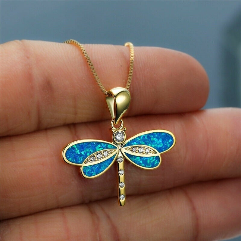 Collier libellule en or avec opale