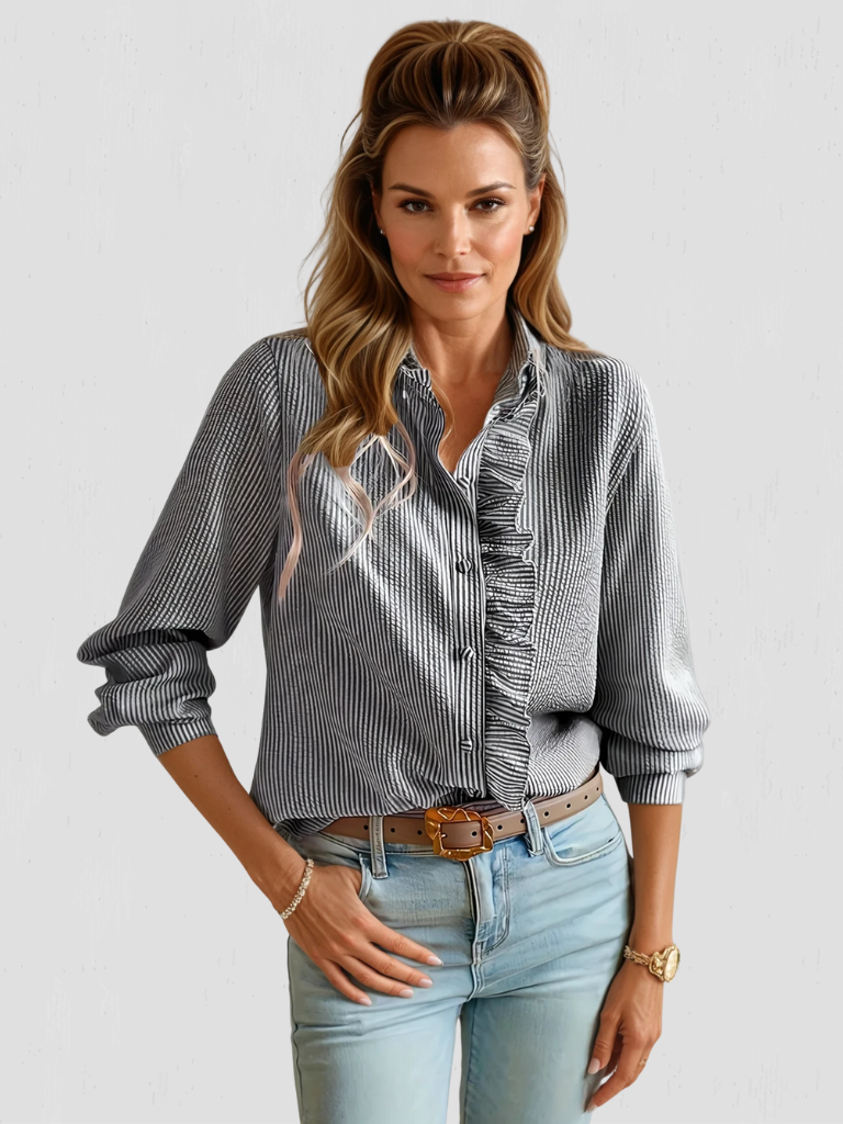 Bluse mit Rüschen in Hellblau - Ansicht 5