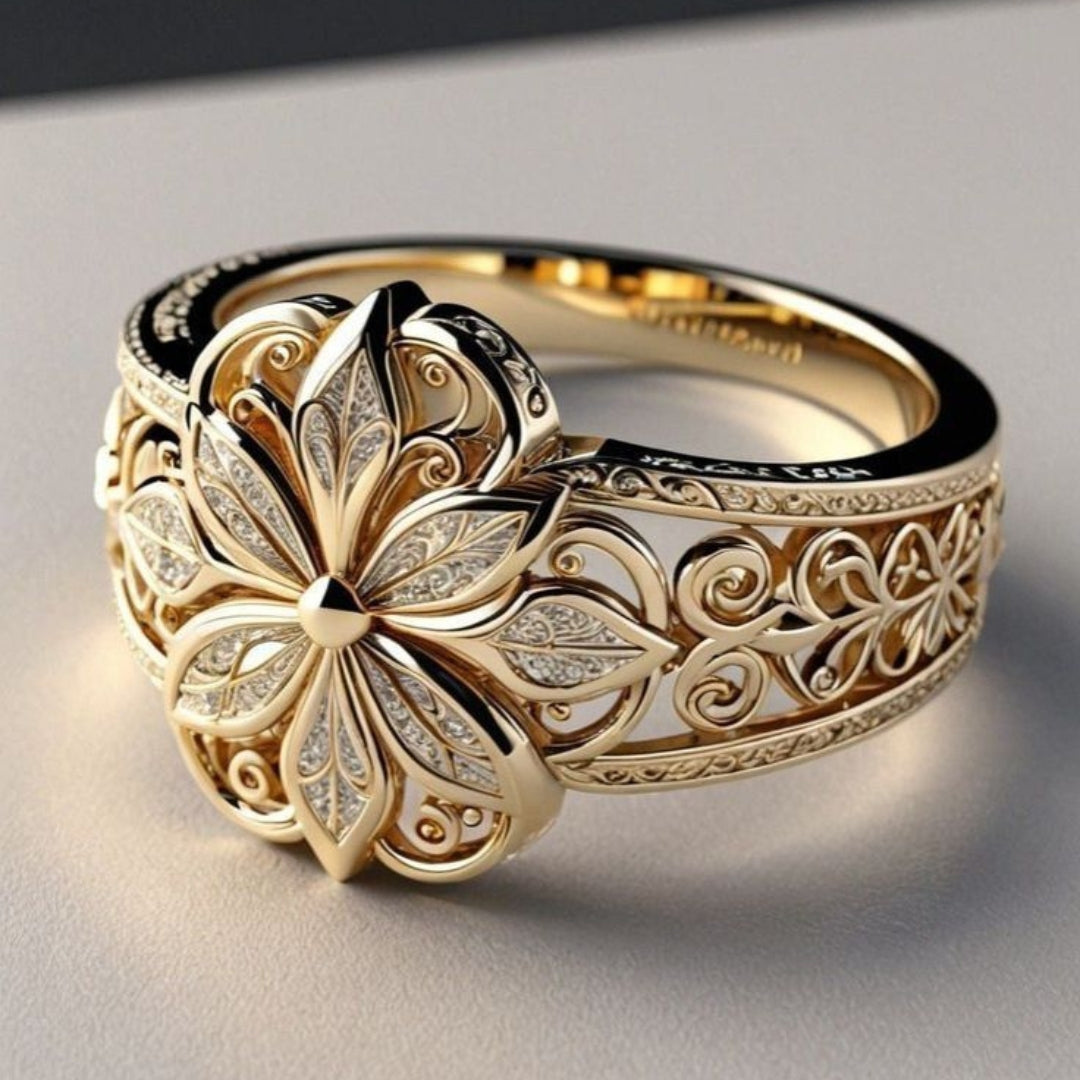 Goldener Ring mit blumenförmigem Zirkonia