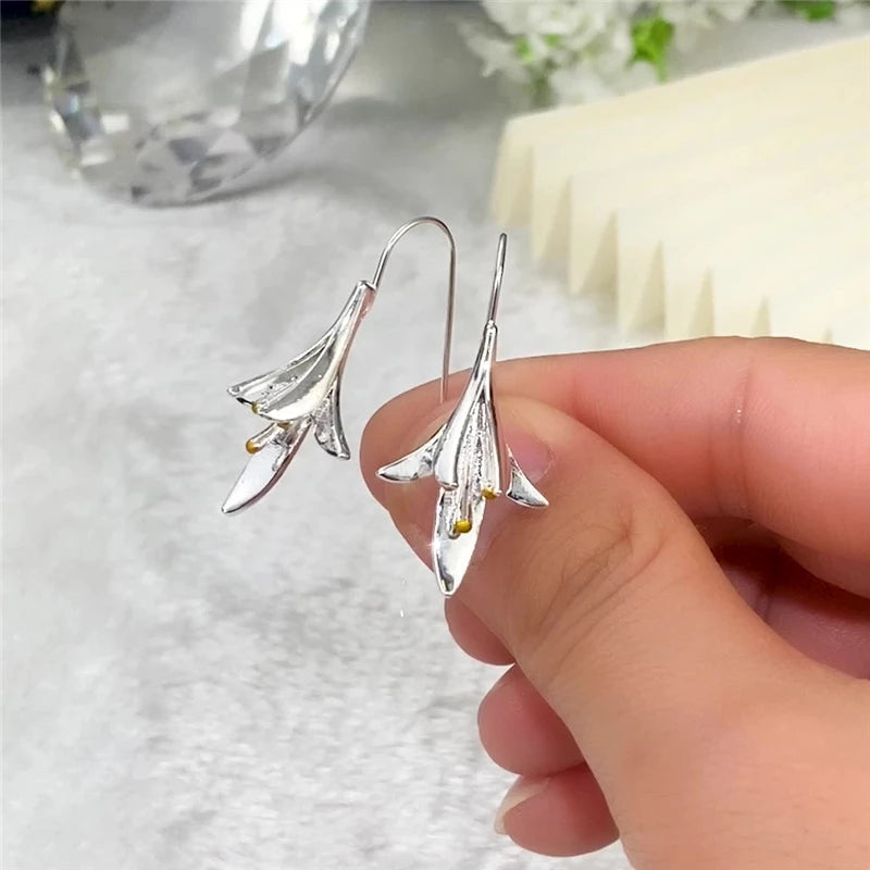 Boucles d'oreilles élégantes Fleurs en argent