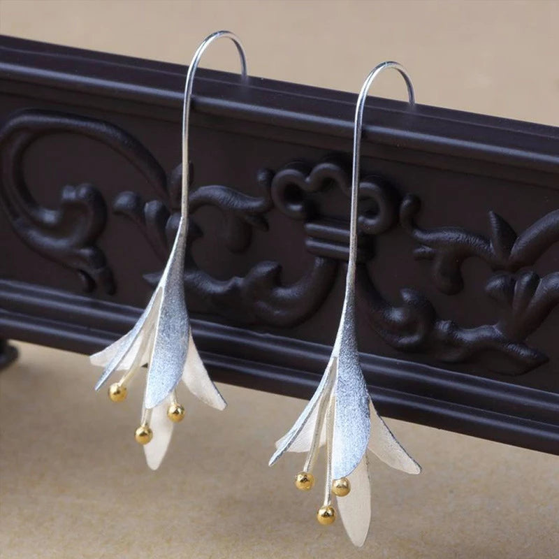 Boucles d'oreilles élégantes Fleurs en argent