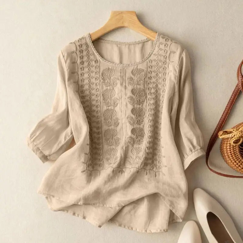 Bluse mit Stickerei in Gelb - Ansicht 2