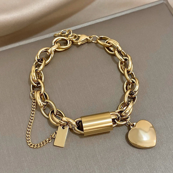Goldenes Herz Charm Armband