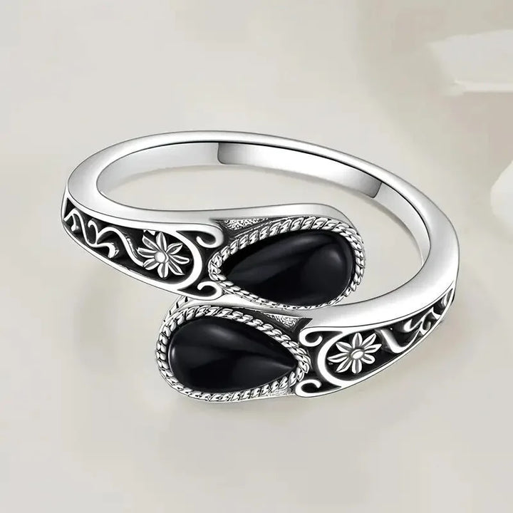 Eleganter Ring mit Mondsteinblüte