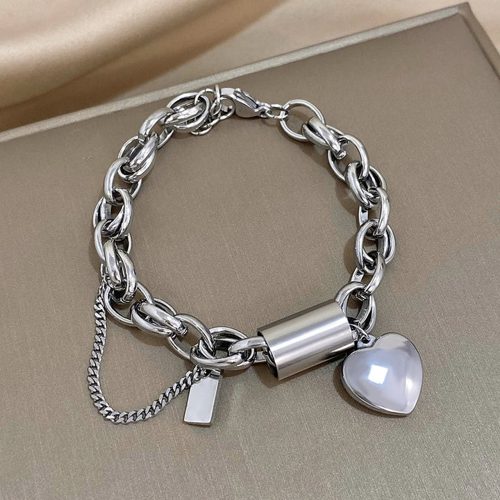 Goldenes Herz Charm Armband