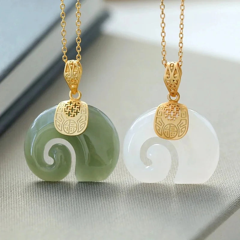 Hetian Jade Elefant Anhänger Halskette