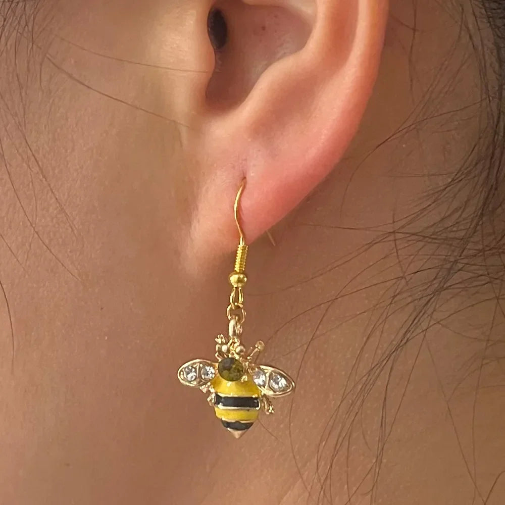 Goldene Biene und Honigwabe Kristall Ohrringe