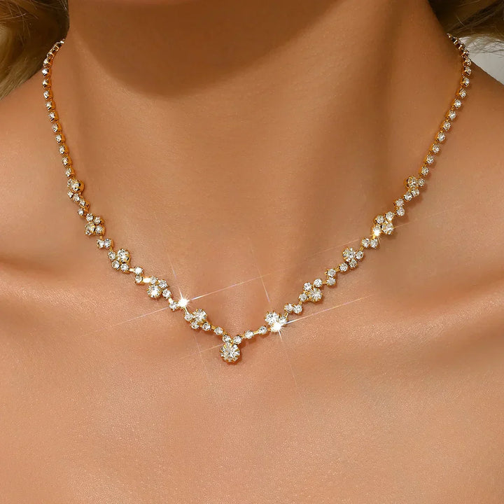 Elegantes Hochzeitscollier mit Diamanten