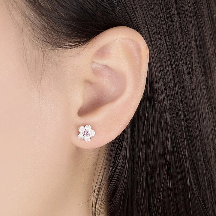 Boucles d'oreilles clous fleur en zircone cubique