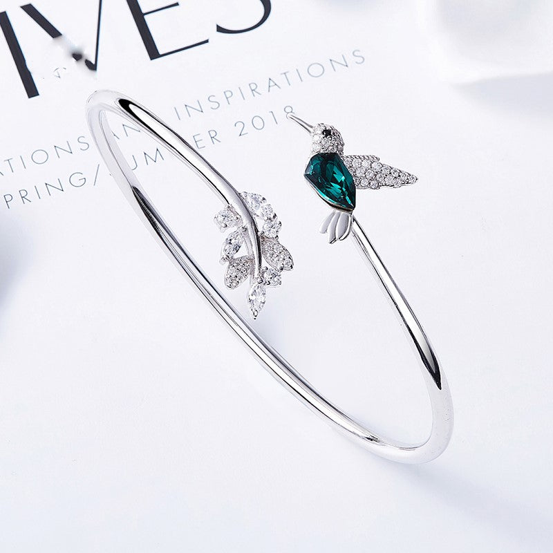 Verstellbarer Kolibri Ring mit Strass Diamant