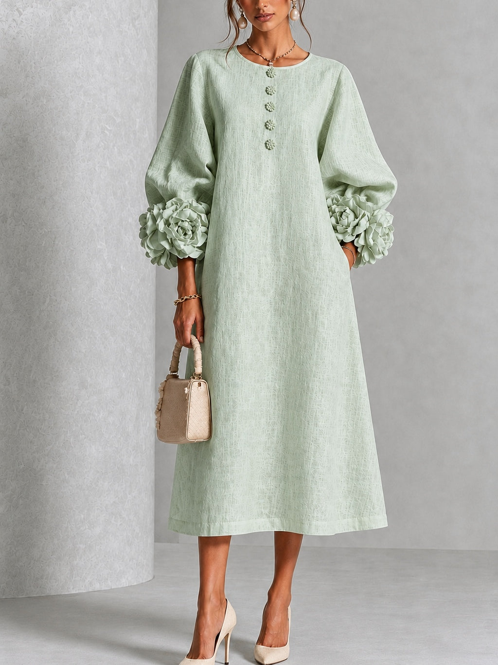 Midikleid mit Rundhalsausschnitt und Knopfleiste und Blumenmuster