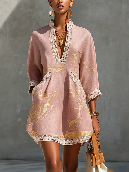 Minikleid mit V-Ausschnitt und Spitzendetails - Ansicht 2