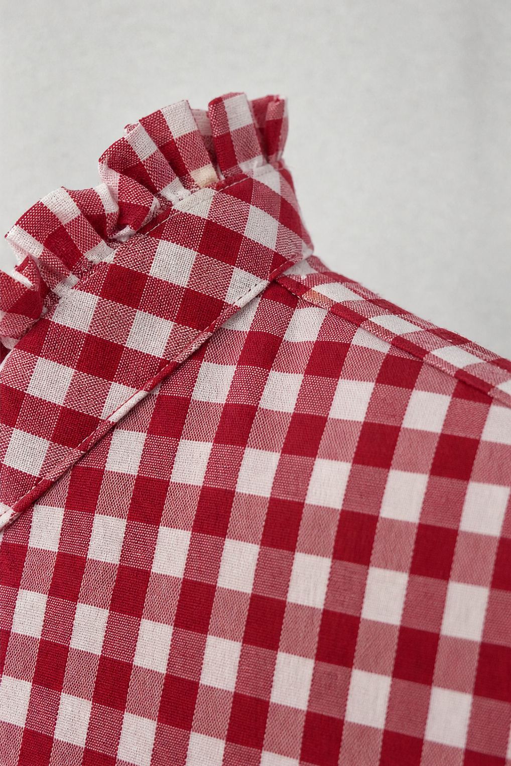 Bluse aus Polyester mit Rüschen - Ansicht 6