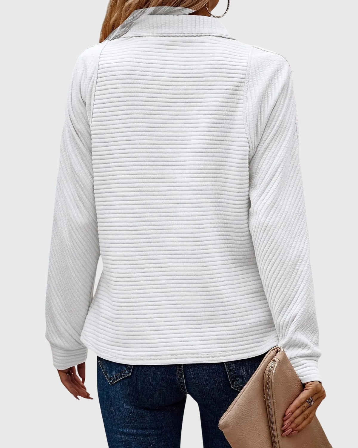 Strickpullover mit V-Ausschnitt und Reissverschluss - Ansicht 10
