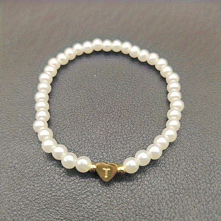 Schickes Armband mit Herzinitial (A–Z)
