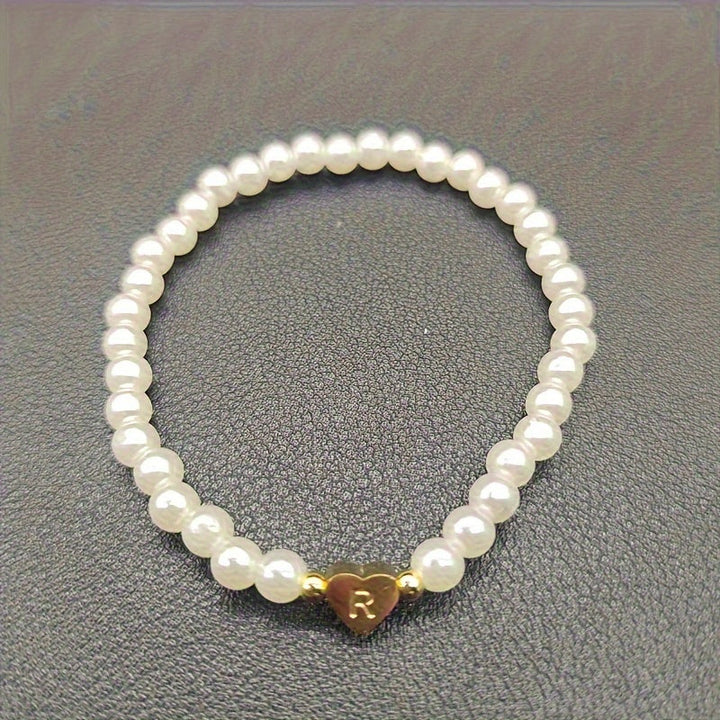 Schickes Armband mit Herzinitial (A–Z)
