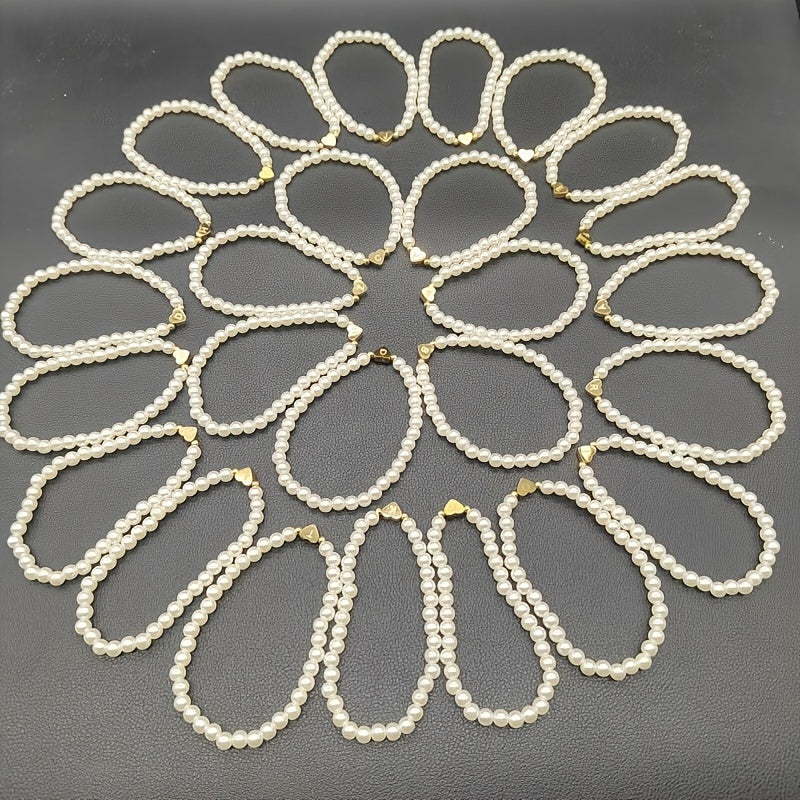 Schickes Armband mit Herzinitial (A–Z)