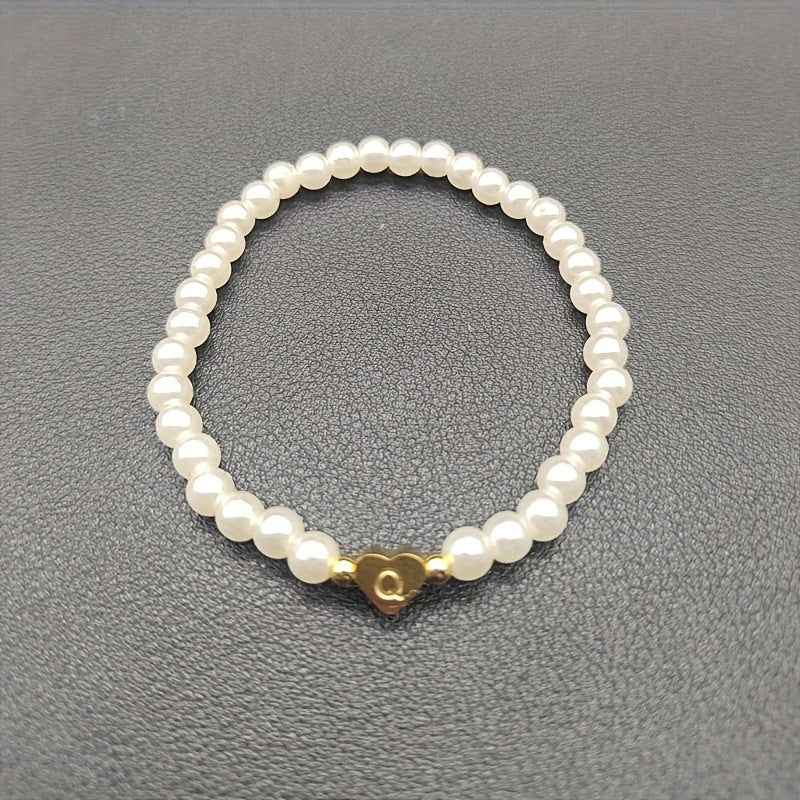 Schickes Armband mit Herzinitial (A–Z)