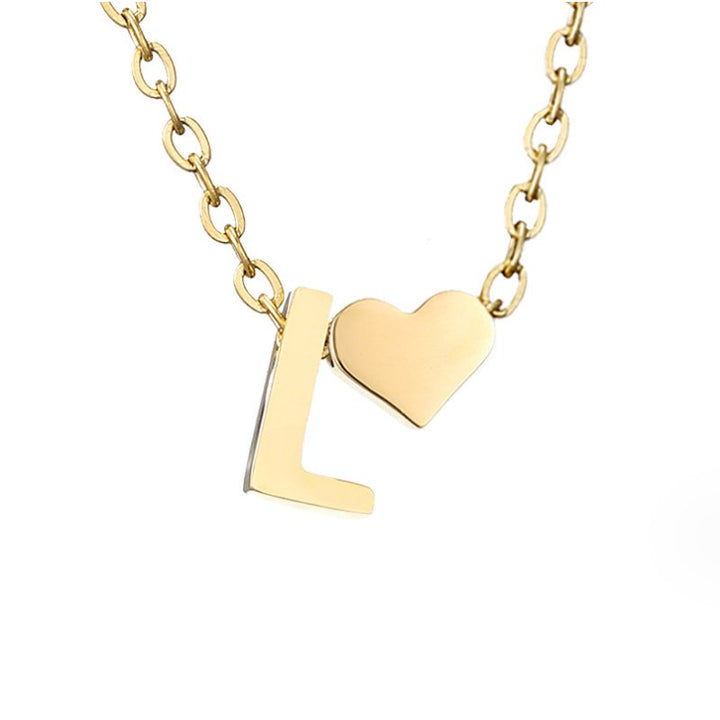 Zeitloses Initial-Halsband mit Herzanhänger